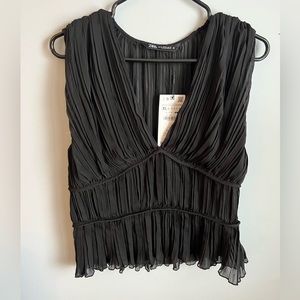 Zara - Black V-neck Top - Size XL